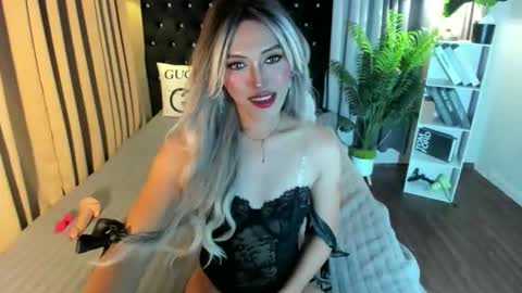 tiffany online show from 09/12/25, 12:00