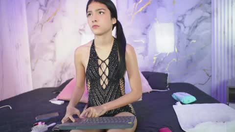 tiffany_yi online show from 06/01/26, 01:24