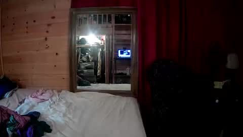 tiffanycase384727 online show from 11/18/25, 08:08