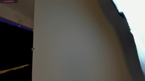 tiffanyhoustton online show from 02/27/26, 11:54