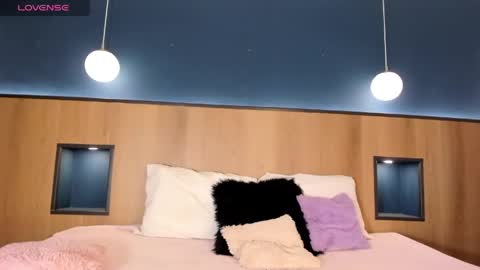 Tifany online show from 06/02/26, 07:38