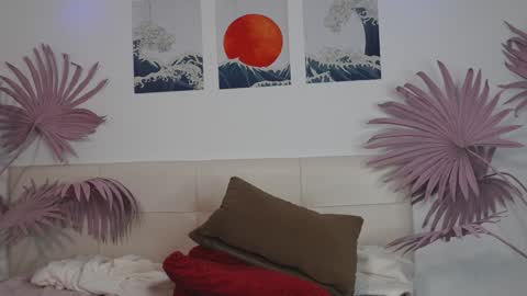 Snapshot of tiffanyjons chatting on 12/06/24, 12:56 tiffanyjons online show from 12/06/24, 12:56