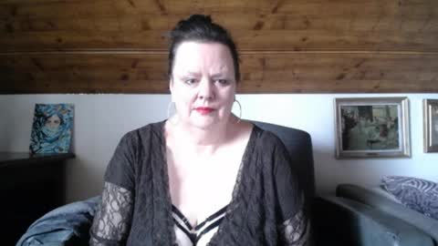 TiffanyMature online show from 04/24/26, 09:12