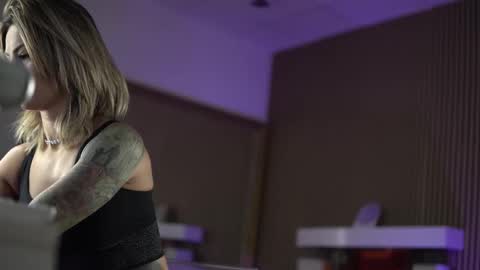 Snapshot of tiffanymaze chatting on 10/06/25, 06:22 Ilaria online show from 10/06/25, 06:22