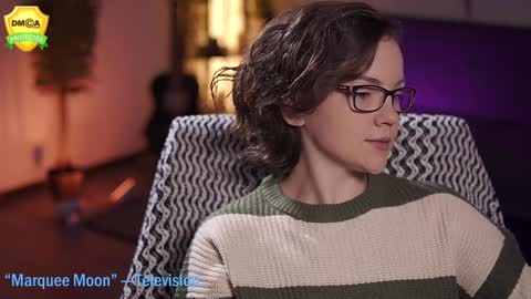 tiffanyriox online show from 01/28/25, 02:53