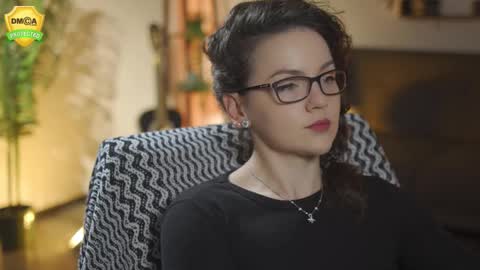 tiffanyriox online show from 01/08/26, 12:46