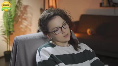 tiffanyriox online show from 02/17/26, 01:13