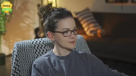 tiffanyriox online show from 04/16/26, 11:51