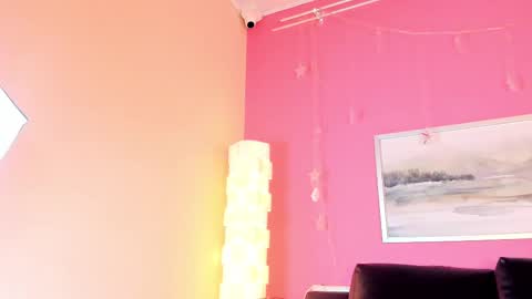 Stefany Suarez online show from 03/03/25, 01:09