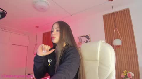 Snapshot of tiffanywright_ chatting on 01/14/25, 11:31 Tiffany online show from 01/14/25, 11:31