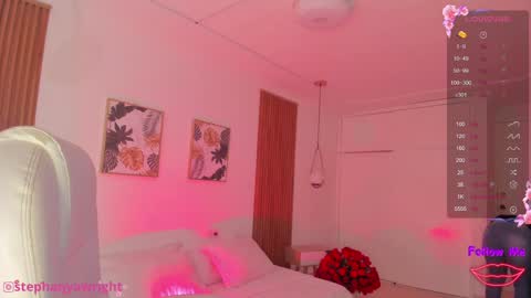 Snapshot of tiffanywright_ chatting on 01/17/25, 12:31 Tiffany online show from 01/17/25, 12:31