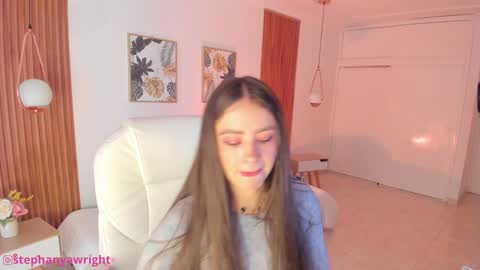 Snapshot of tiffanywright_ chatting on 02/01/25, 12:37 Tiffany online show from 02/01/25, 12:37