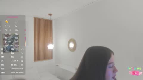 Snapshot of tiffanywright_ chatting on 11/28/25, 12:08 Tiffany online show from 11/28/25, 12:08