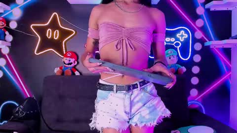 Snapshot of tiffvalentinee_ chatting on 02/28/25, 08:28 Tiffany online show from 02/28/25, 08:28