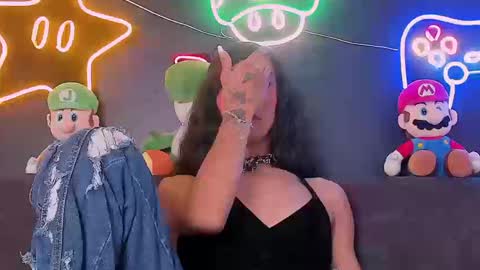 Snapshot of tiffvalentinee_ chatting on 09/08/25, 09:36 Tiffany online show from 09/08/25, 09:36