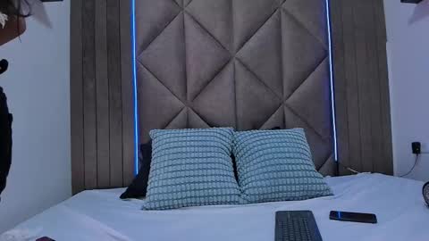 Snapshot of tiffvalentinee_ chatting on 09/13/25, 07:46 Tiffany online show from 09/13/25, 07:46