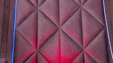 Snapshot of tiffvalentinee_ chatting on 09/16/25, 08:32 Tiffany online show from 09/16/25, 08:32