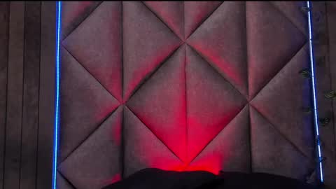 Snapshot of tiffvalentinee_ chatting on 10/04/25, 08:07 Tiffany online show from 10/04/25, 08:07