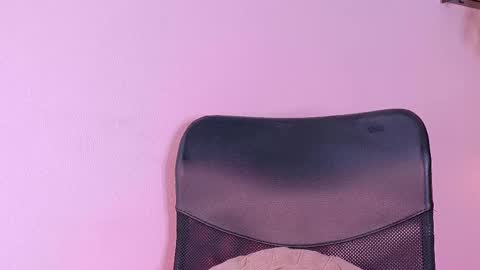 Snapshot of tiffvalentinee_ chatting on 11/05/25, 10:21 Tiffany online show from 11/05/25, 10:21