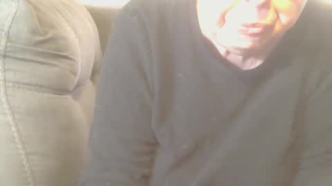 Snapshot of tight_kitty55 chatting on 12/04/24, 07:45 tight Kitty55 online show from 12/04/24, 07:45