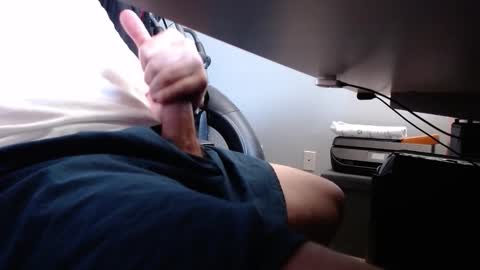 Snapshot of tightfitt chatting on 10/13/25, 09:04 tightfitt online show from 10/13/25, 09:04