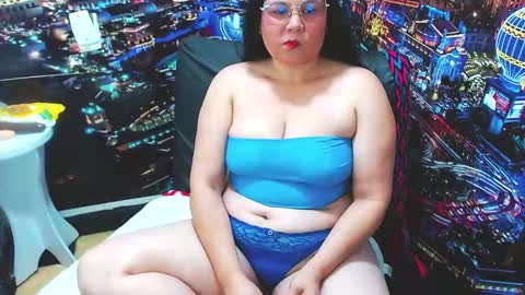 Tila online show from 03/07/26, 02:08