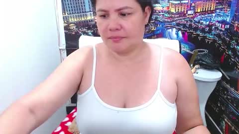 Tila online show from 03/28/26, 06:18