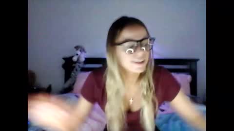 Tily Love online show from 05/19/26, 12:27