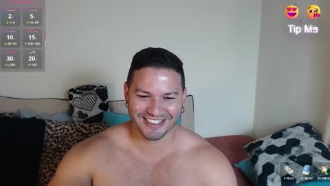 Timothy and Santy online show from 10/04/25, 06:50