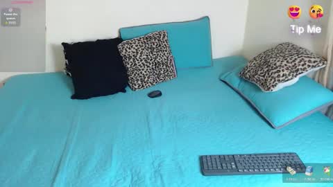 Timothy and Santy online show from 11/07/25, 08:09