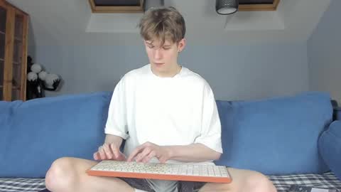 Tim online show from 02/01/25, 05:58