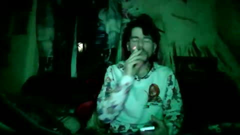 Snapshot of timbits8611721883 chatting on 12/17/25, 10:10 timbits8611721883 online show from 12/17/25, 10:10