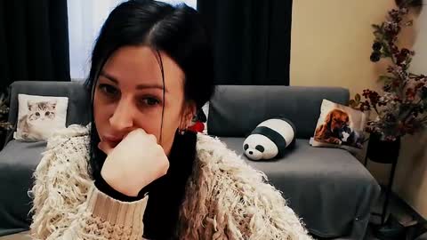 Luisa online show from 02/13/25, 11:50