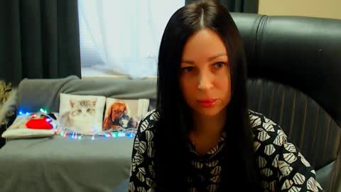 Luisa online show from 03/17/26, 09:12