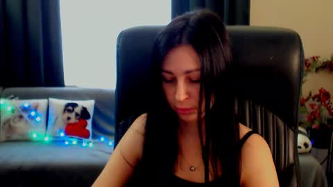 Luisa online show from 06/18/26, 09:47