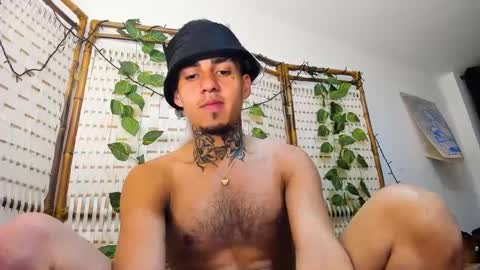 salem online show from 01/25/25, 12:17