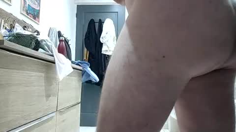timfeet821371 online show from 07/14/26, 04:45