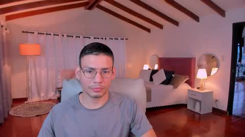 timi  jones online show from 09/15/25, 11:10