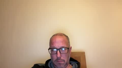 timtim19781978 online show from 12/04/25, 05:32