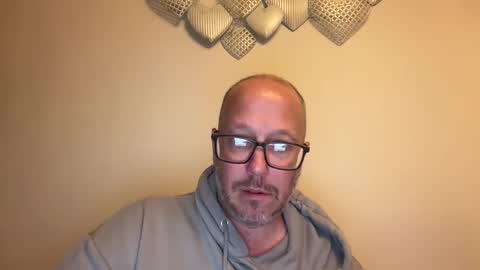 timtim19781978 online show from 05/15/26, 08:27