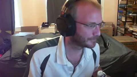 Snapshot of timtimmyyyy chatting on 11/18/25, 08:02 timtimmyyyy online show from 11/18/25, 08:02