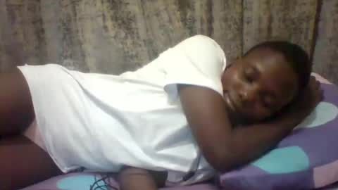 Snapshot of tina2030 chatting on 09/09/25, 06:40 christine online show from 09/09/25, 06:40