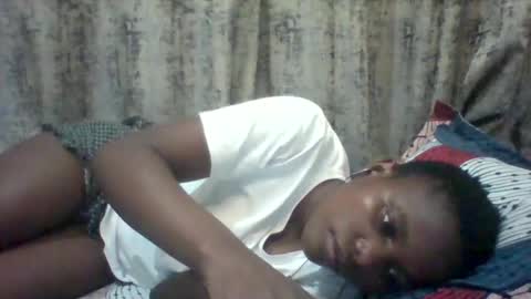 Snapshot of tina2030 chatting on 09/20/25, 07:15 christine online show from 09/20/25, 07:15