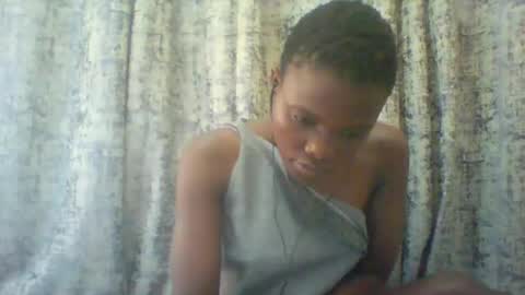 Snapshot of tina2030 chatting on 09/22/25, 08:38 christine online show from 09/22/25, 08:38