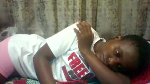 Snapshot of tina2030 chatting on 09/27/25, 10:59 christine online show from 09/27/25, 10:59