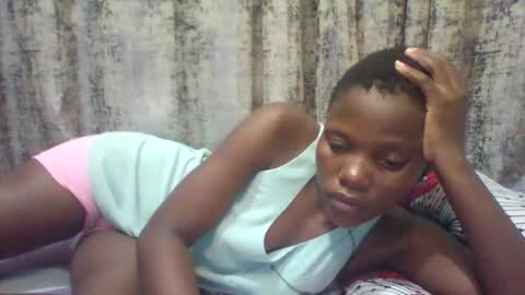 Snapshot of tina2030 chatting on 09/30/25, 04:56 christine online show from 09/30/25, 04:56