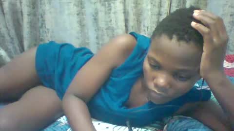 Snapshot of tina2030 chatting on 10/09/25, 03:43 christine online show from 10/09/25, 03:43