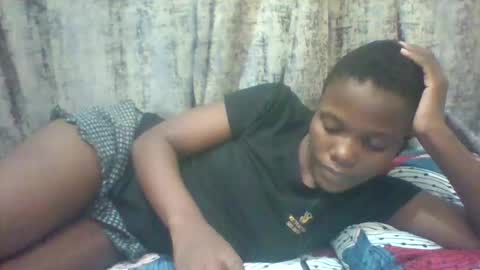 Snapshot of tina2030 chatting on 10/19/25, 08:04 christine online show from 10/19/25, 08:04