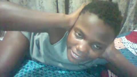 Snapshot of tina2030 chatting on 11/07/25, 05:02 christine online show from 11/07/25, 05:02