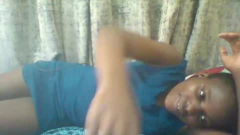 Snapshot of tina2030 chatting on 11/10/25, 08:57 christine online show from 11/10/25, 08:57